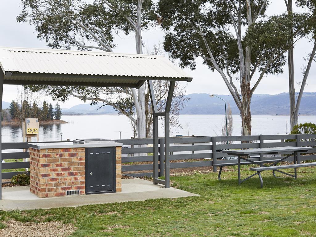 Nrma Jindabyne Holiday Park エクステリア 写真